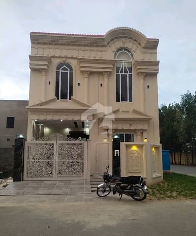 Corner 5.25 Marla Spacious House Available In Citi Housing Society For sale