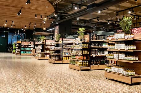Commercial Shop For Sale in Divine One Plaza Near DHA Phase 2 Opposite Farooq Hospital