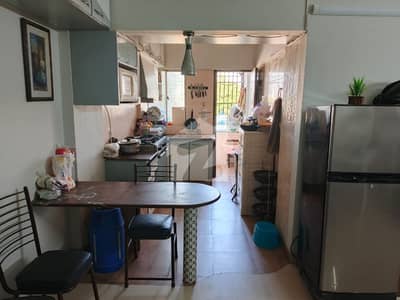 2 Bed Drawing Dining Flat For Sale .