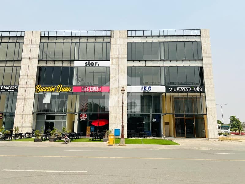 5 MARLA COMMERCIAL FLOOR AVAILABLE FOR RENT 5 MARLA COMMERCIAL FLOOR AVAILABLE FOR RENT