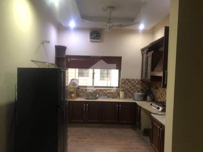 سوان گارڈن اسلام آباد میں 6 کمروں کا 10 مرلہ مکان 3.5 کروڑ میں برائے فروخت۔ سوان گارڈن اسلام آباد میں 6 کمروں کا 10 مرلہ مکان 3.5 کروڑ میں برائے فروخت۔