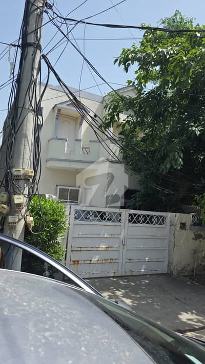 Beautiful 5 marla double-storey house available for sale in Eden Land Villa 2, Lahore