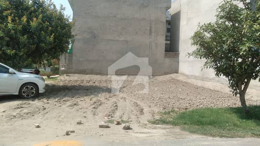 پارک ویو سٹی ۔ اوورسیز بلاک پارک ویو سٹی,لاہور میں 5 مرلہ رہائشی پلاٹ 45.0 لاکھ میں برائے فروخت۔