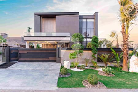 ANW REAL ESTATE PROUDLY OFFERS: 1 KANAL ELEGANT AND FULLY MAINTAINED SUPER HOT LOCATED BUNGALOW IS AVAILABLE IN THE BEST BLOCK OF DHA PHASE 5 LAHORE.