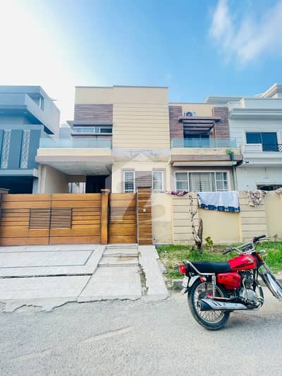 10 Marla Used House Available For Sale In Block EE Citi Housing Gujranwala 10 Marla Used House Available For Sale In Block EE Citi Housing Gujranwala