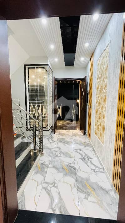 10 Marla Corner House For Sale In DC Colony  Gujranwala