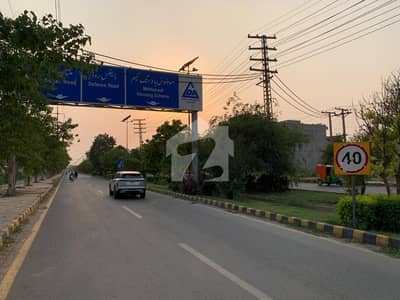 Ideal 5 Marla Builder Location All Dues Clear Plot For Sale In E Block Jubilee Town