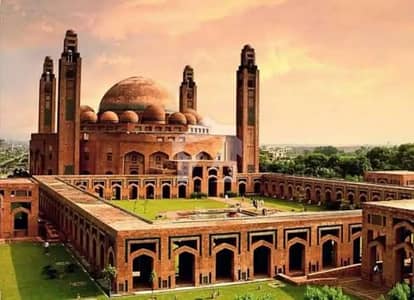 One Kanal Facing Park Plot Best Location And Ideal Location Plot For Sale With All Dues Clear In Babar Block Bahria Town Lahore