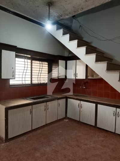 A Centrally Located 5 Marla Upper Portion In Lasani Garden