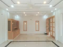 G14/3 Size 1. Kanal Ground Portion For Rent