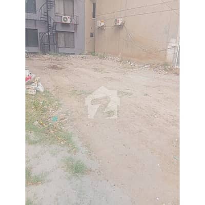 بحریہ ٹاؤن چمبیلی بلاک بحریہ ٹاؤن سیکٹر سی,بحریہ ٹاؤن,لاہور میں 5 مرلہ کمرشل پلاٹ 5.75 کروڑ میں برائے فروخت۔