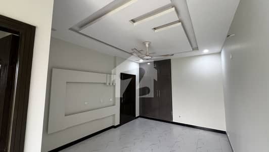 5 Marla Upper Portion Near To Markaz And Family Park
