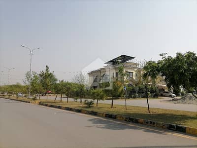 Corner Corner