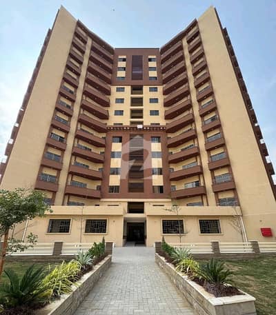 2900 Square Feet Flat In Askari 5 - Sector J For sale