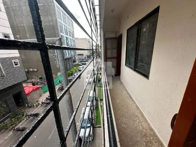 DHA Phase 6 Ittehad Commercial 3bedroom Apartment For Rent