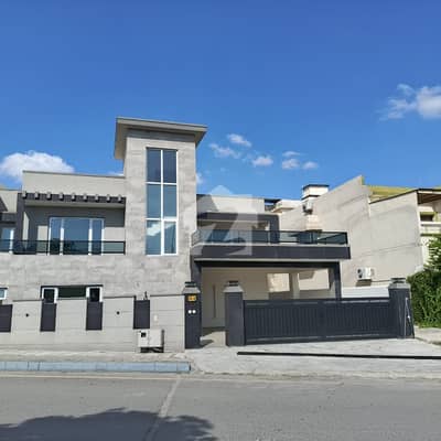 Beautiful Main Boulevard House Askari 14