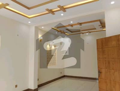 10 MARLA NON FURNISHED UPPER PORTION FOR RENT IN BAHRIA TOWN LAHORE