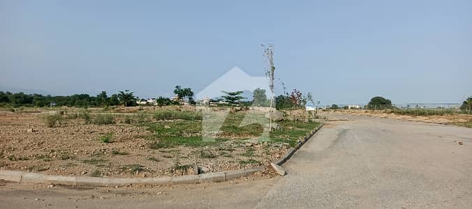 8 Marla Ready For Construction Plot For Sale
