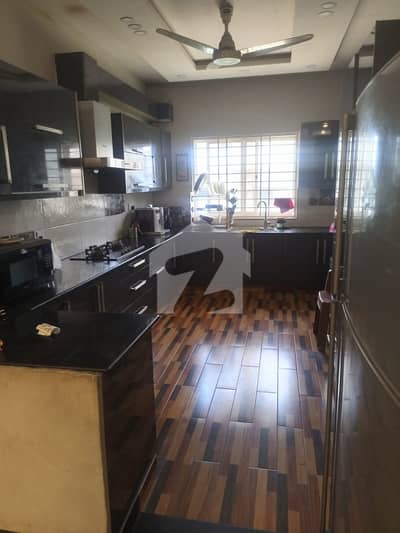 DHA Phace 2 Islamabad Sector A Available For Rent 10marla 1 Knal Full Ghr Portion Available For Rent