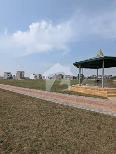 Lake City 5 Marla Possession Plot For Sale