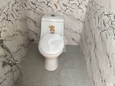 Siddiqia Society (College Road) 3 Marla Lower Portion Up For rent