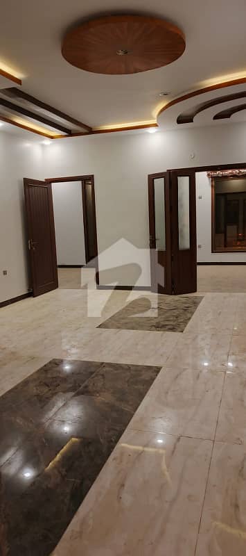 گلشنِ اقبال - بلاک 1 گلشنِ اقبال,گلشنِ اقبال ٹاؤن,کراچی میں 4 کمروں کا 10 مرلہ بالائی پورشن 3.65 کروڑ میں برائے فروخت۔