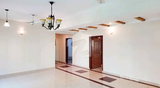 10 Marla Flat For rent In Askari 11 Lahore In Only Rs. 140000