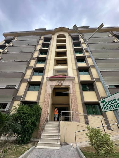 2 Floor 3 Bed Room Apartment in Askari 11
