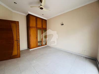 10 Marla Lower Portion Available For Rent In Formanites Society