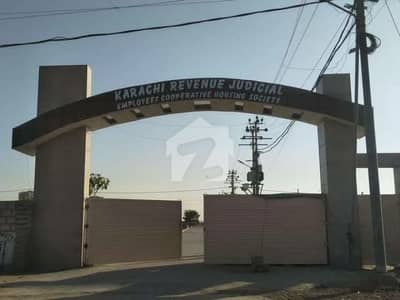 کراچی ریونیوجوڈیشل سی ایح ایس ملیر لِنک ٹُو سُپر ہائی وے,کراچی میں 8 کمروں کا 10 مرلہ مکان 5.5 کروڑ میں برائے فروخت۔