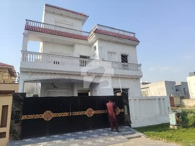 10 Marla Double Storey House for Sale 5 Spacious Bedrooms with Attached Baths | Prime Location | Solid Construction