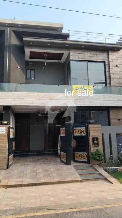 5 Marla brand new house for sale in park view city Lahore