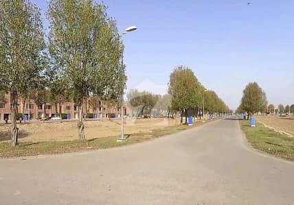 A Residential Plot Of 8 Marla In Lahore