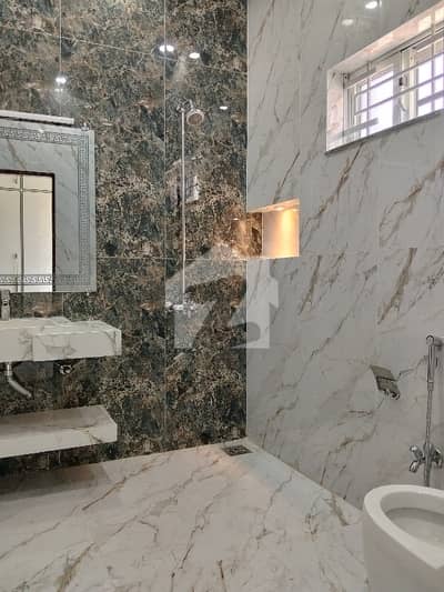 HOUSE FoR SALE BRAND NEW 7 MARLA. first entry NEAR To D Markaz Residencia ISLAMABAD