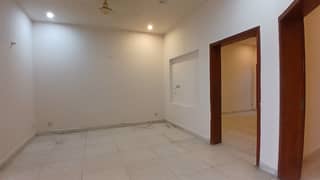 5 Marla 2nd Floor Flat Buch Villas Multan For Rent