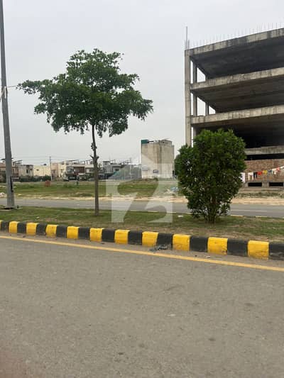 پیراگون سٹی ۔ وُوڈز بلاک پیراگون سٹی,لاہور میں 5 مرلہ رہائشی پلاٹ 1.35 کروڑ میں برائے فروخت۔
