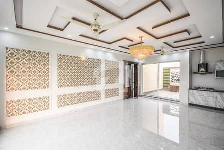 Your Dream Rental Home Awaits Stunning 1-Kanal Upper Portion in DHA Phase 7 with Spacious Bedrooms, Prime Location, and Secure Community Environment