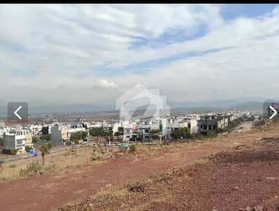 Bahria Enclave Boulevard Corner Plot 8 Marla