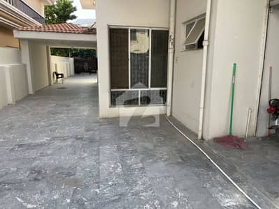 F-10 Double Storey House 4 Bedroom Nice location close street tile floor Available For Rent