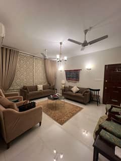GROUND FLOOR DESIGNER BUILT APARTMENT AVAILABLE ON RENT