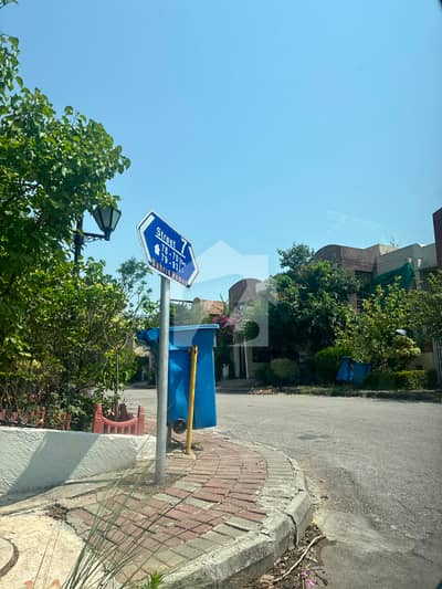 Corner Plot For Sale Overseas Enclave Sector 7 Bahria Town Phase 8