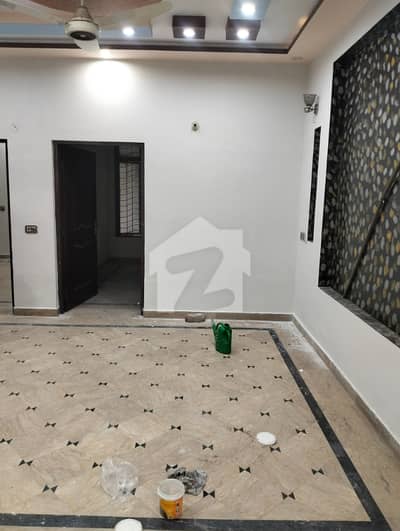 سبزہ زار سکیم ۔ بلاک این سبزہ زار سکیم,لاہور میں 2 کمروں کا 5 مرلہ زیریں پورشن 45.0 ہزار میں کرایہ پر دستیاب ہے۔