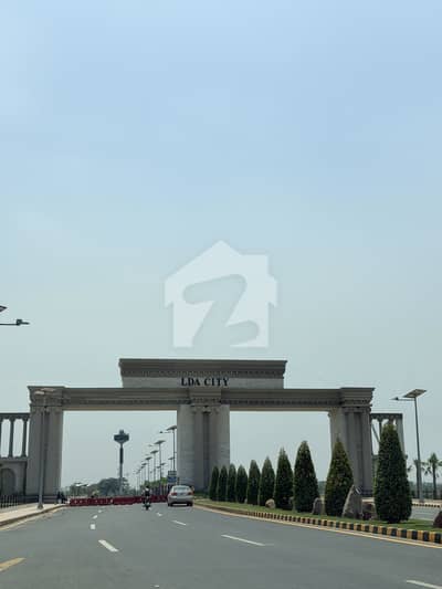 ایل ڈی اے سٹی ایل ڈی اے روڈ,لاہور میں 5 مرلہ رہائشی پلاٹ 70.0 لاکھ میں برائے فروخت۔ ایل ڈی اے سٹی ایل ڈی اے روڈ,لاہور میں 5 مرلہ رہائشی پلاٹ 70.0 لاکھ میں برائے فروخت۔