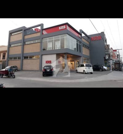 Kanal Triple Storey newly-built Corner Commercial Building for rent College Road near Akbar Chowk