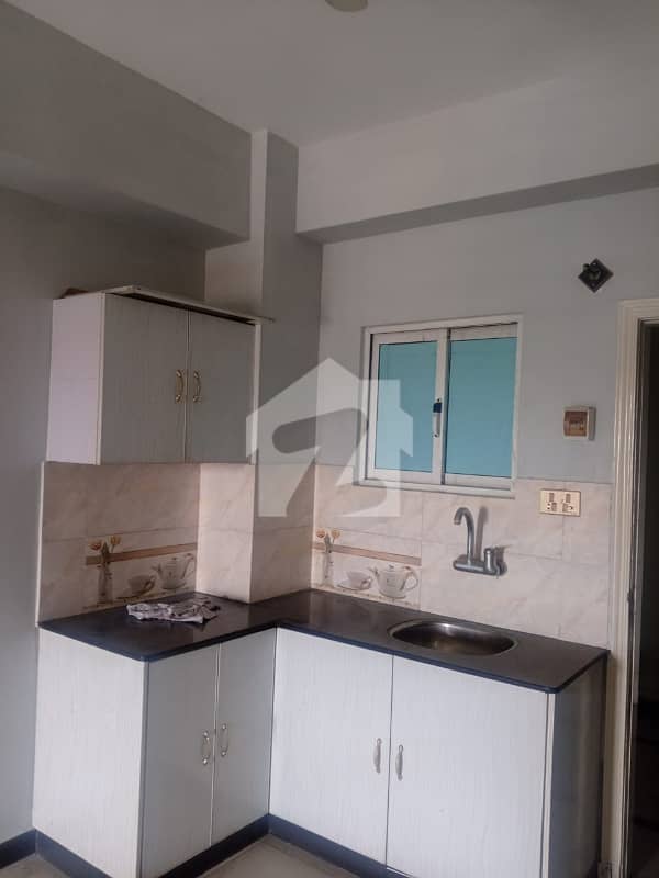 T&T Ideal location Flate for sale T&T Ideal location Flate for sale