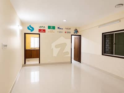 Office flat Ava for rent at 6 Road