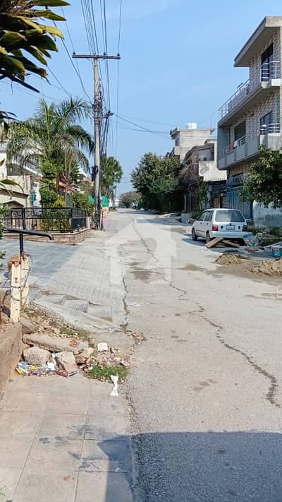 سوان گارڈن ۔ بلاک ڈی سوان گارڈن,اسلام آباد میں 8 مرلہ رہائشی پلاٹ 1.55 کروڑ میں برائے فروخت۔ سوان گارڈن ۔ بلاک ڈی سوان گارڈن,اسلام آباد میں 8 مرلہ رہائشی پلاٹ 1.55 کروڑ میں برائے فروخت۔