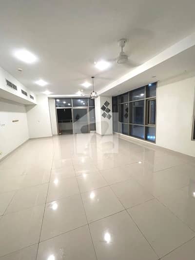 Emaar 3 Bedrooms Apartment in Reef Tower Excellent Maintained Apartment Sea & City Facing