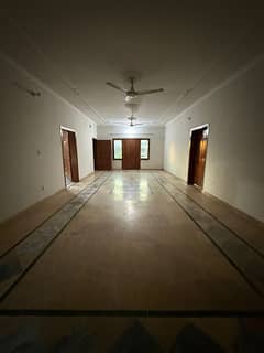1 Kanal Beautifully Built Upper Portion With Gas Available For Rent In Bani Gala, Islamabad