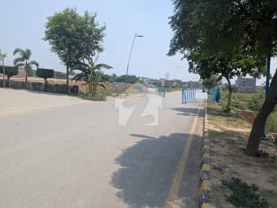عامر ٹاؤن ہربنس پورہ,لاہور میں 2 کنال صنعتی زمین 5.5 کروڑ میں برائے فروخت۔ عامر ٹاؤن ہربنس پورہ,لاہور میں 2 کنال صنعتی زمین 5.5 کروڑ میں برائے فروخت۔